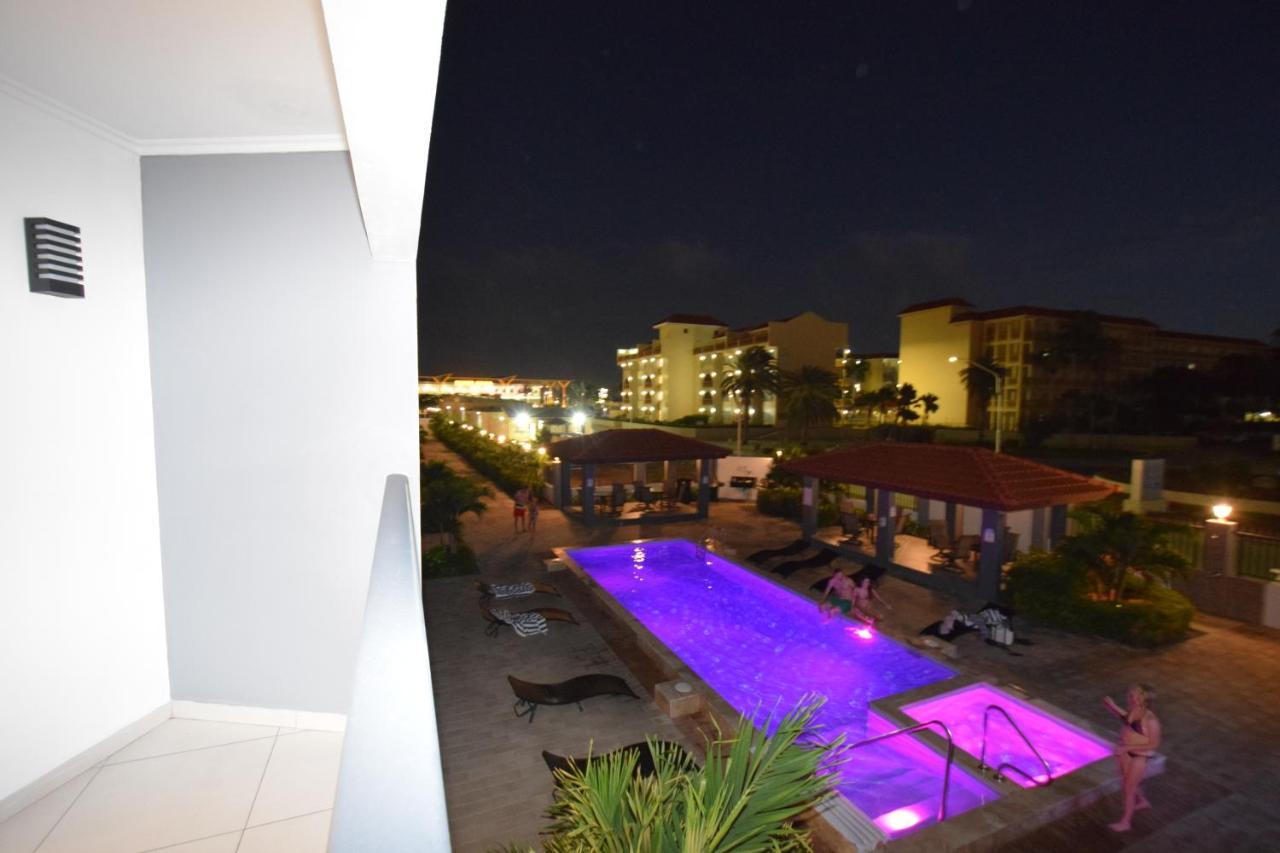 Arena Condos Aruba - Few Steps From Eagle Beach! Palm Beach Екстер'єр фото